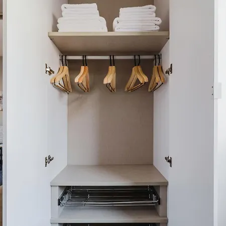 Blueground Sagrada Familia Washer Ac Bcn-158 Apartment